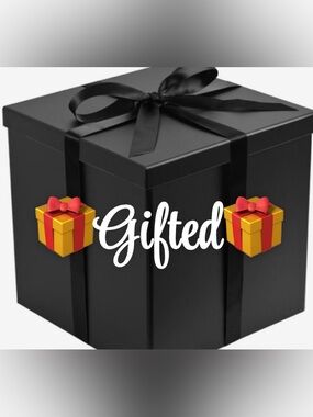 🎉🎉✨Vintage Gold and Silver Bangle Bracelet for SMALL WRIST✨Preloved